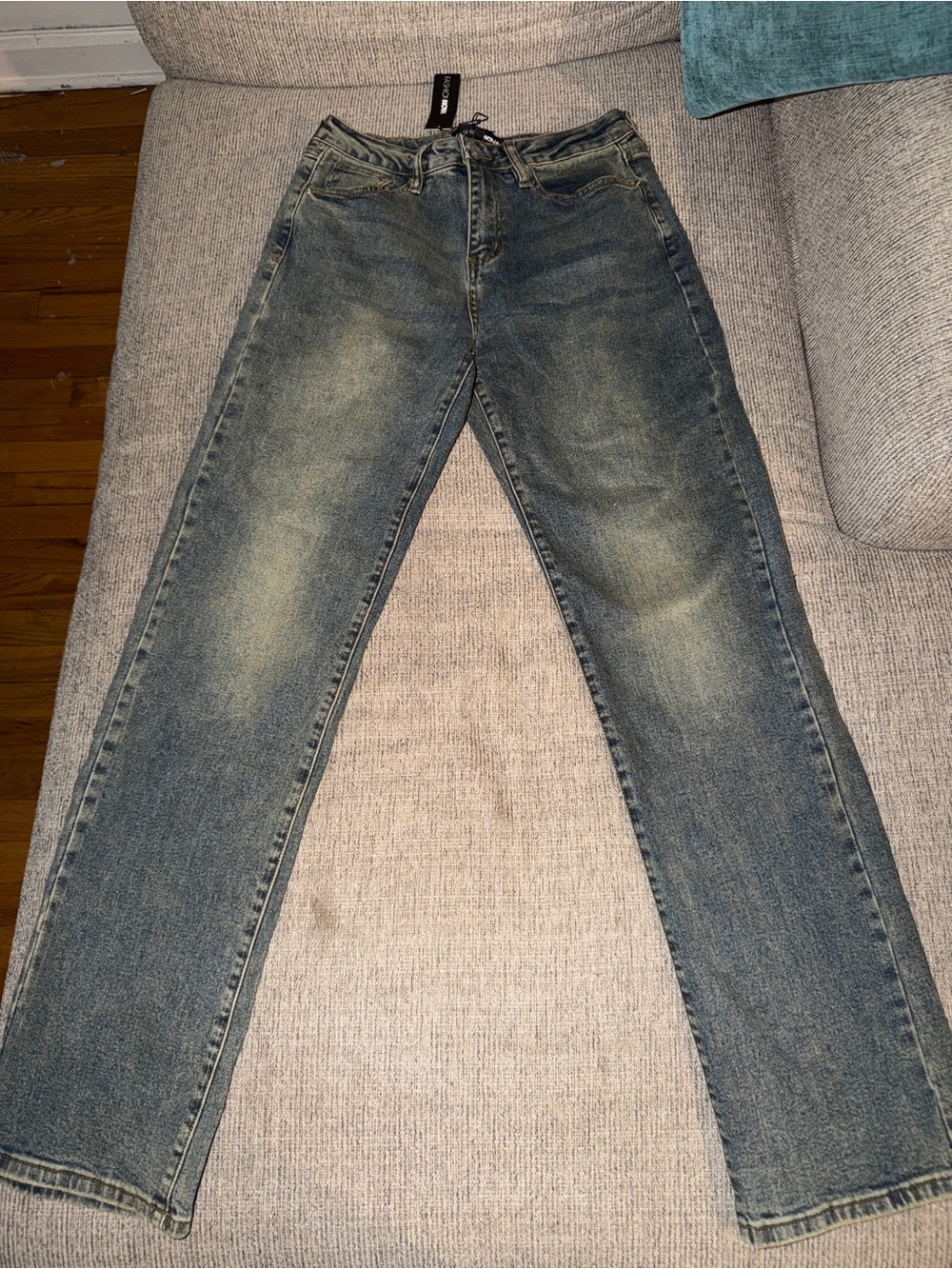 Fashion Nova Women's Straight-Leg Jeans in Washed Blue